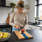 Houten Snijplank met Epoxy Inzet | Handgemaakt Design