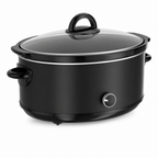 Zwarte ovale slowcooker 6,5 liter met glazen deksel, studiofoto op witte achtergrond